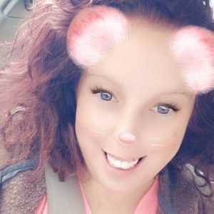 Meet your Posher, Joleen